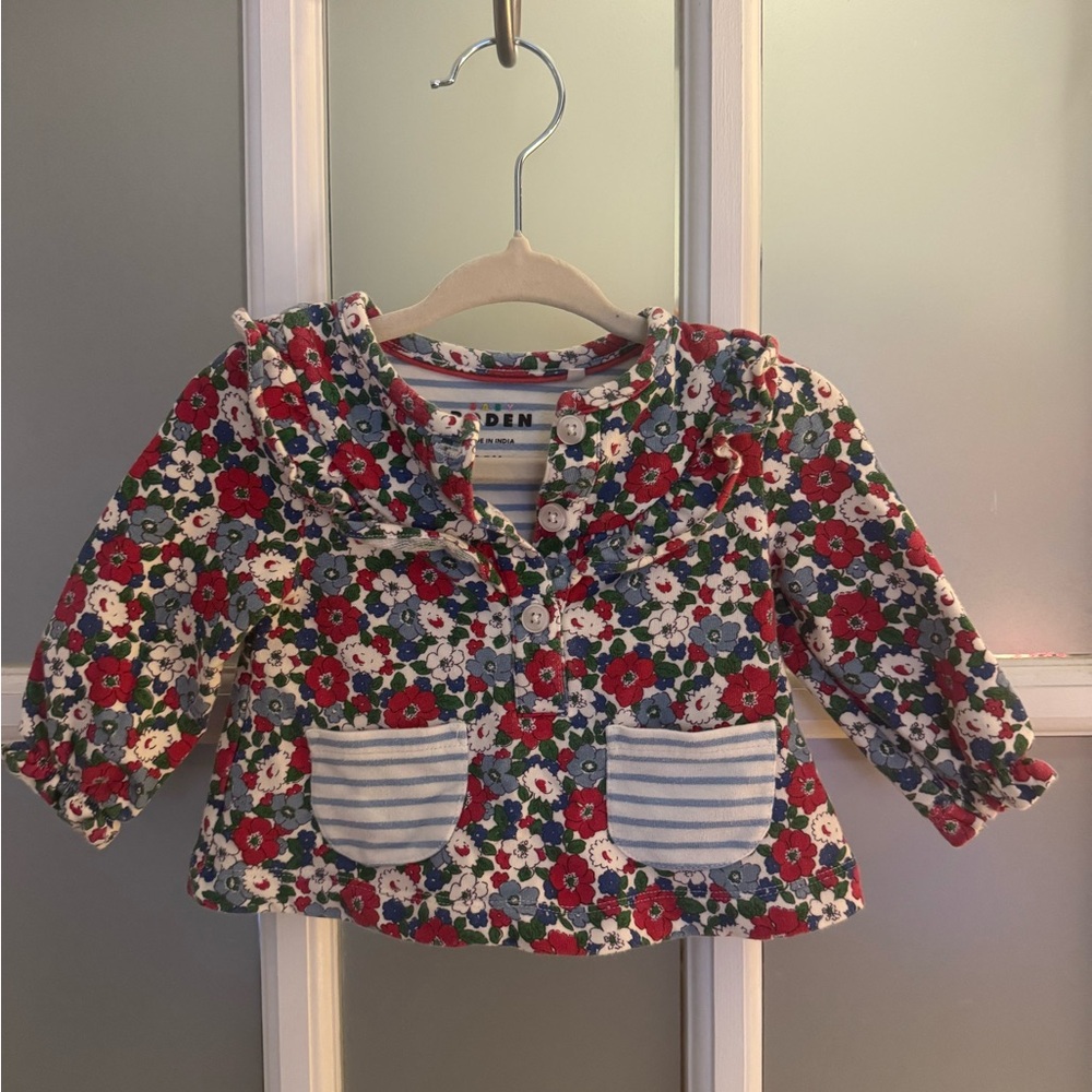 Baby Boden floral top with cute stripe pockets